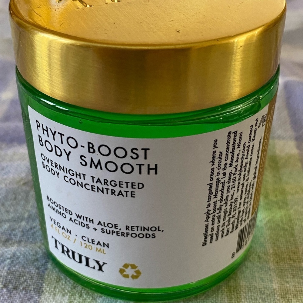 TRULY Phyto-Boost Body Smooth NWT